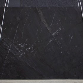 QUARZITE NERA  3 cm