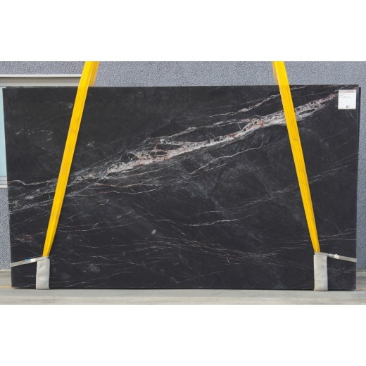 QUARZITE BLACK SPIDER