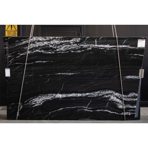 BELVEDERE WHITE VEIN