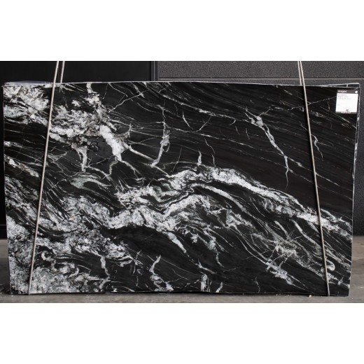 BELVEDERE WHITE VEIN