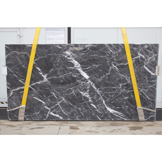GRIGIO CARNICO