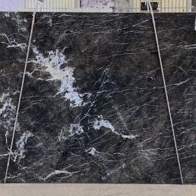 GRIGIO CARNICO  2 cm