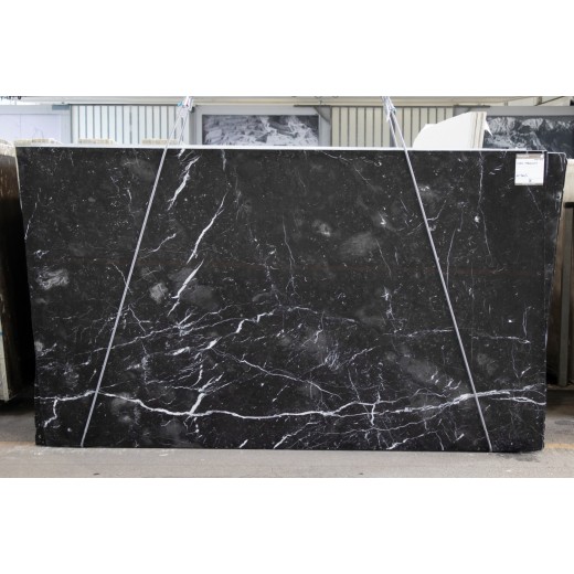 NERO MARQUINA