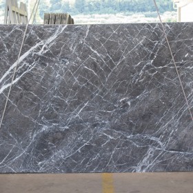 GRIGIO CARNICO  3 cm