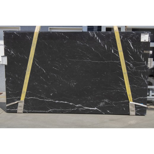 NERO MARQUINA