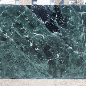 VERDE TINOS  2 cm