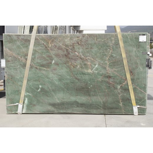 EMERALD QUARZITE 