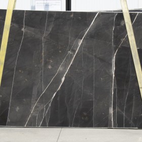 CALACATTA BLACK  2 cm