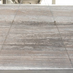 TRAVERTINO TITANIUM 