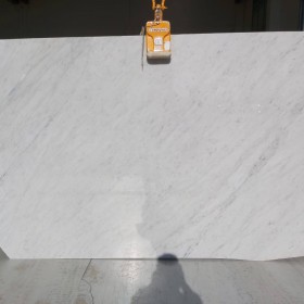 BIANCO CARRARA  2 cm