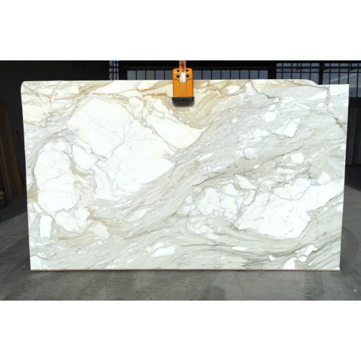 CALACATTA GOLD