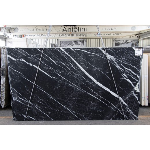 NERO MARQUINA