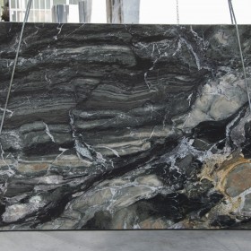 OBSIDIAN ROYALE  2 cm