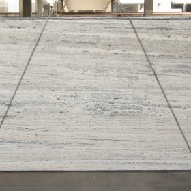TRAVERTINO PLATINUM BLACK LABEL  2 cm
