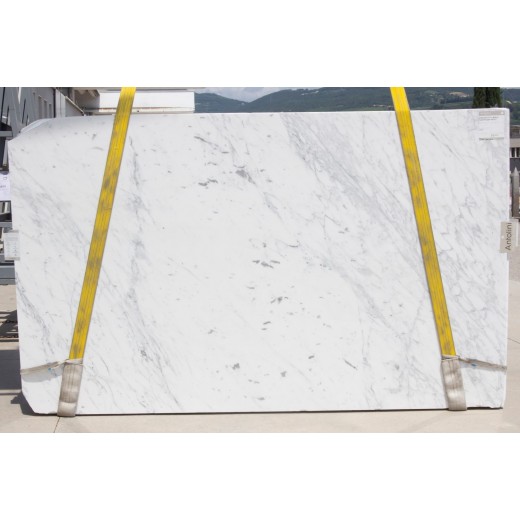 CALACATTA MIELE